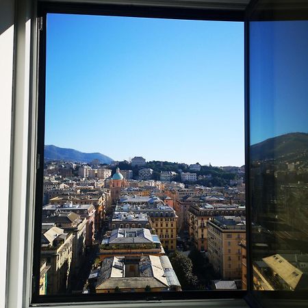 Suite Lambruschini Central With Top City View - Free Covered Parking Genoa Bagian luar foto
